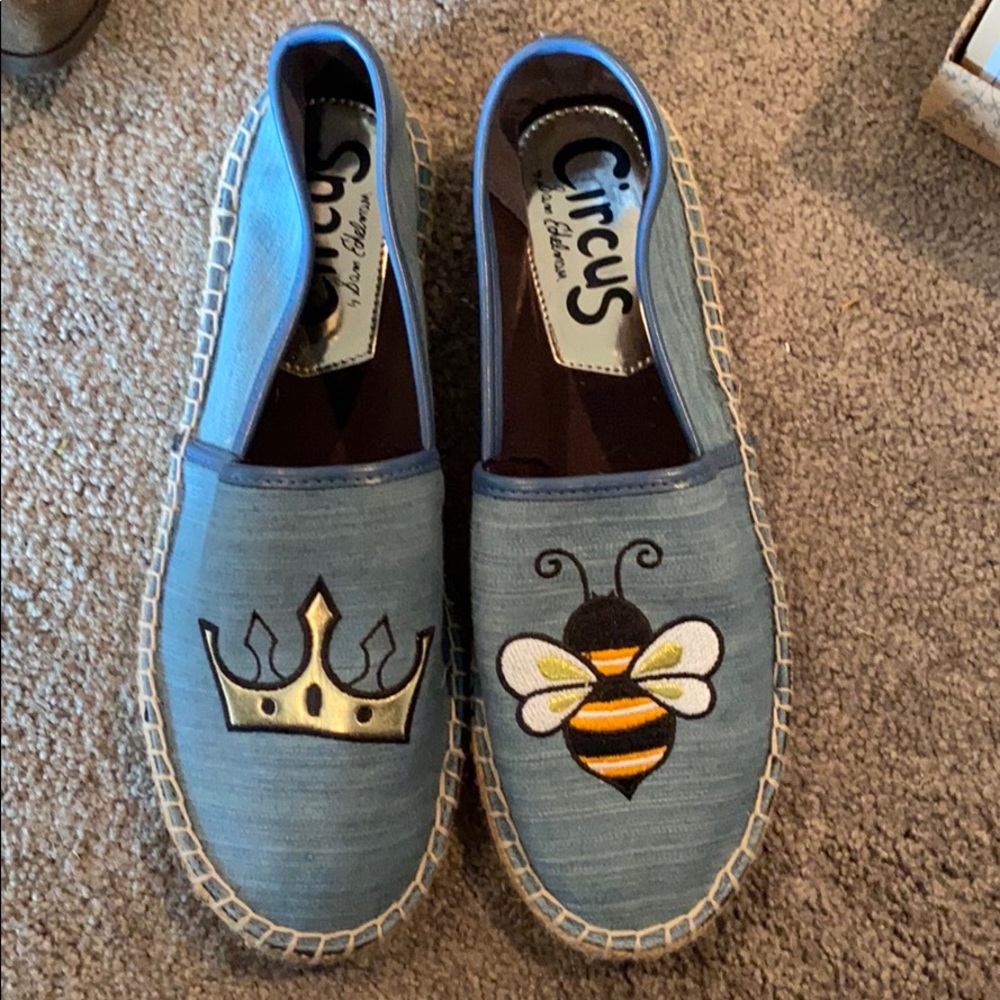 Queen bee!